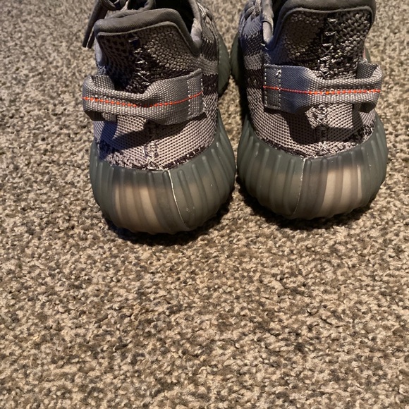 Adidas Yeezy 350 v2 belugas 2.0 - Picture 9 of 9